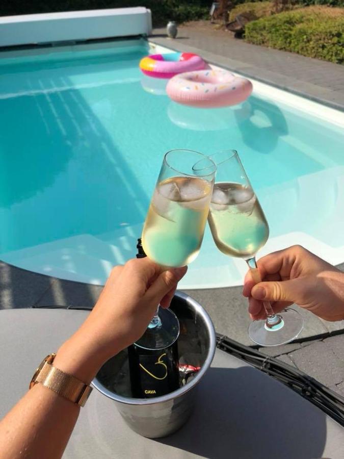Luxe Wellness B&B Tim Torfs ***** Beringen Esterno foto